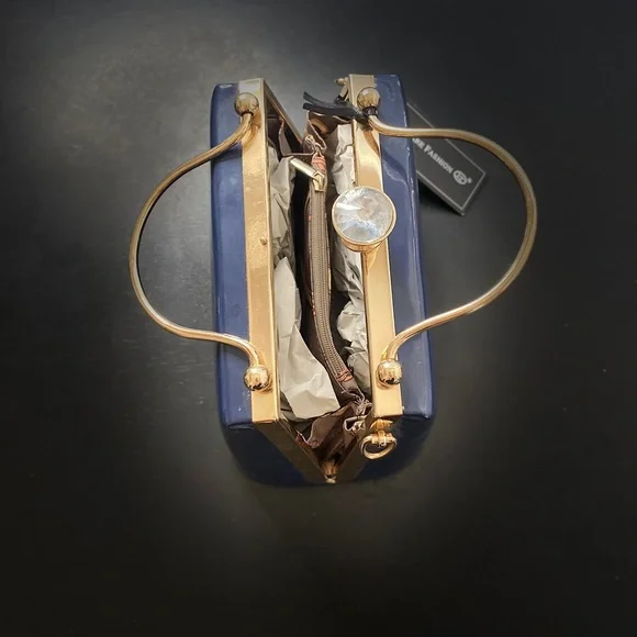 Blue purse with gold - Picture 5 of 8